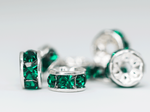 Rhinestone spav emerald green with metal silver color base