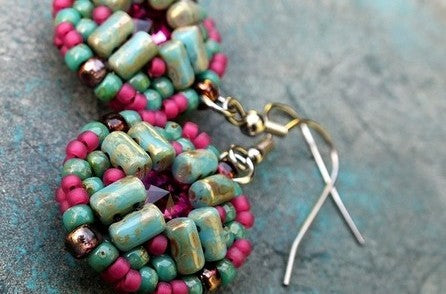 DIY tutorial: Mosaic Earrings with Rulla Beads