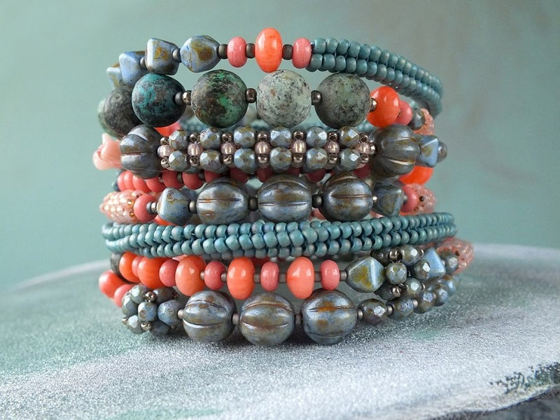 How To Make Beaded Memory Wire Bracelets Free Jewelry Pattern by