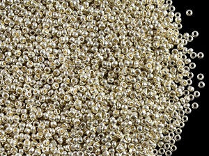 1-Cut Charlotte Beads Preciosa Ornela