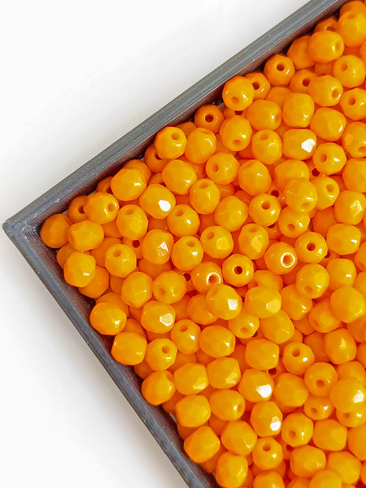 100 pcs Fire Polished Faceted Beads Round, 4mm, Opaque Orange Luster, Czech Glass