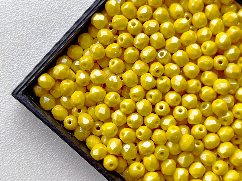 100 pcs Fire Polished Faceted Beads Round, 4mm, Lemon Luster (Opaque Yellow Luster), Czech Glass