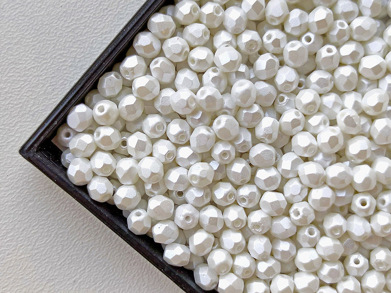 100 pcs Fire Polished Faceted Beads Round, 4mm, Pastel White, Czech Glass