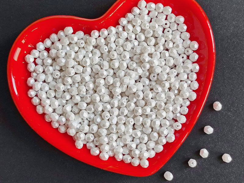 100 pcs Fire Polished Faceted Beads Round, 4mm, Pastel White, Czech Glass