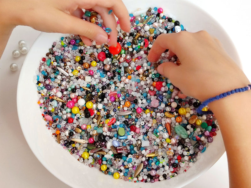 40 g Mix Glass Beads Bad Quality, Different Shapes and Sizes