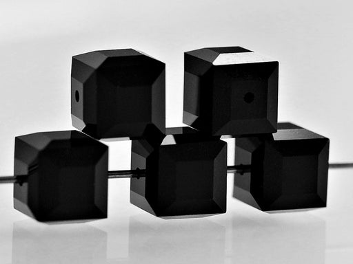 4 pcs Swarovski Elements 5601 Cube, 8mm, Jet Black