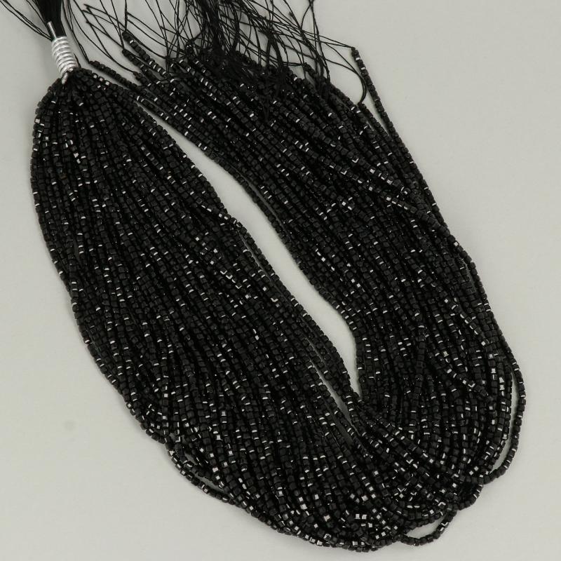 Gemstone Beads 2.5 mm, Black Spinel Cube Faceted,