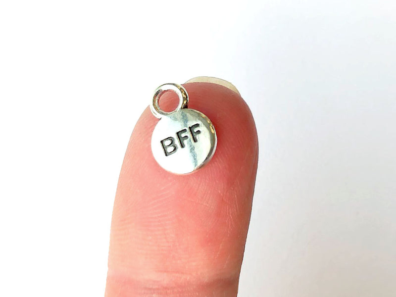 2 pcs Pendant Tag Alloy Round 12x8 mm, Metal