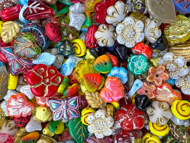 65 g Mix Beads , Flowers & Leaves, Czech Glass