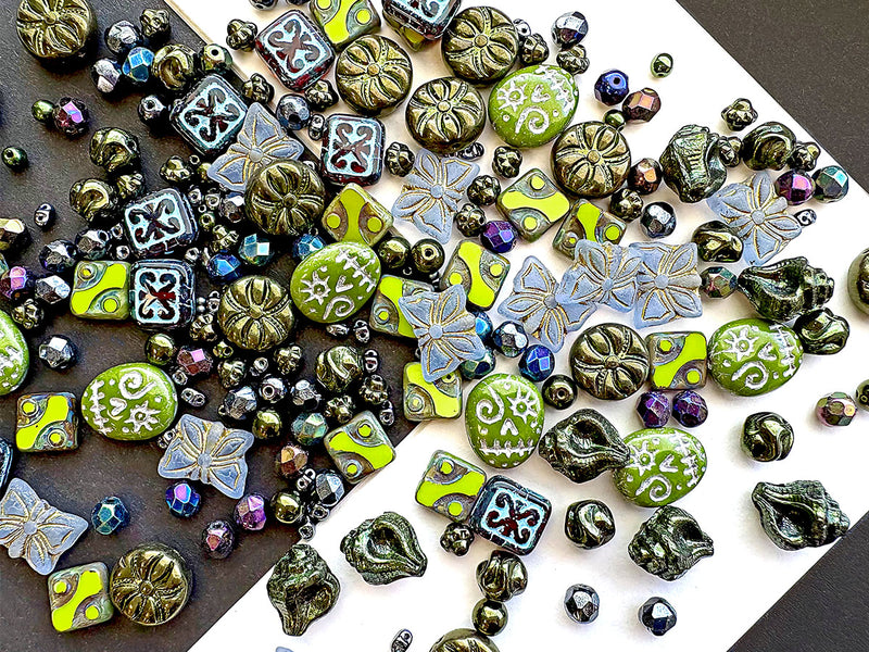 65 g (2,29 oz) Unique Mix of Czech Glass Beads for Jewelry Making, Beads & Bead assortments. Pressed Beads, Matubo, Rocailles et al. Mixed Shapes and Size, Composition Sparkling Feria