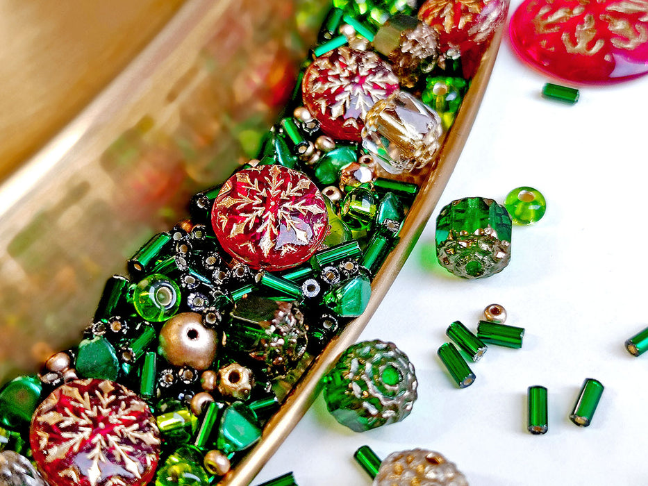 Czech glass Christmas tree bead mix 24pc with stars red green clear go –  Orange Grove Beads