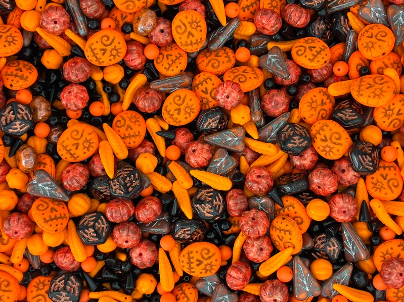 65 g Unique Mix of Czech Glass Beads for Jewelry Making, Beads & Bead assortments. Mixed Shapes and Size , Orange-Black Halloween, Czech Glass
