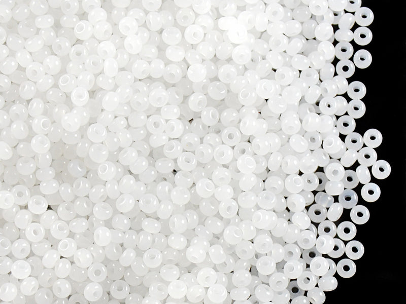 10 g 10/0 Seed Beads Preciosa Ornela, White Alabaster, Czech Glass