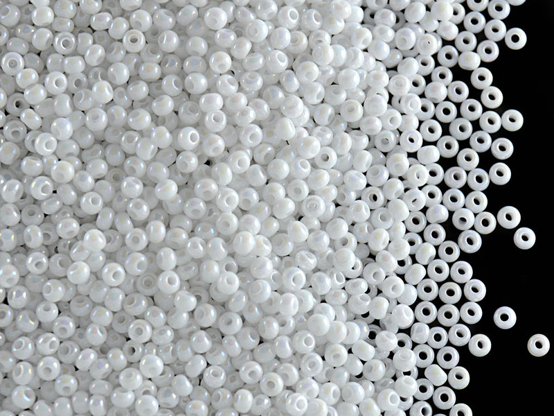 20 g 11/0 Seed Beads Preciosa Ornela, Chalk White Opaque Iris (White Opaque Rainbow), Czech Glass