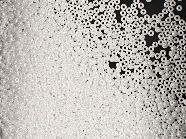 20 g 11/0 Seed Beads Preciosa Ornela, White Chalk Pearl, Czech Glass