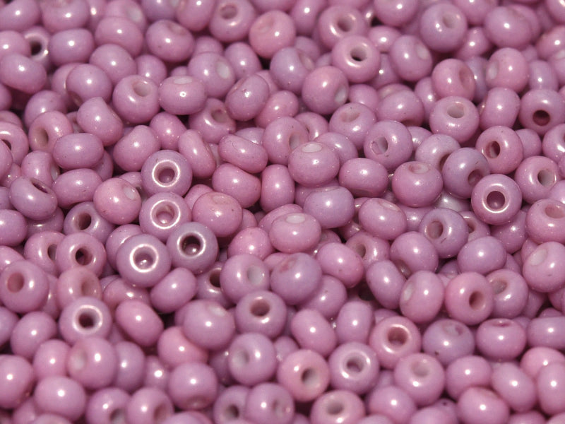 20 g 11/0 Seed Beads Preciosa Ornela, Chalk White Baby Lila Luster, Czech Glass