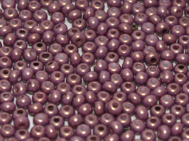 20 g 11/0 Seed Beads Preciosa Ornela, Chalk White Vega Luster, Czech Glass