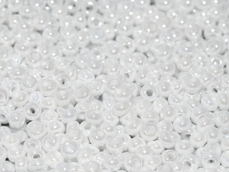 20 g 11/0 Seed Beads Preciosa Ornela, Chalk White Shimmer, Czech Glass