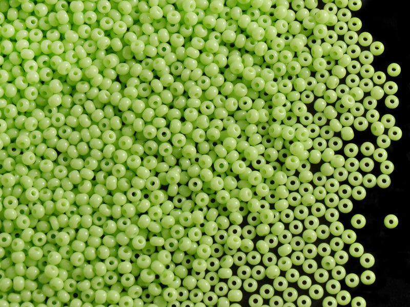 20 g 13/0 Seed Beads Preciosa Ornela, Lime Green Opaque, Czech Glass