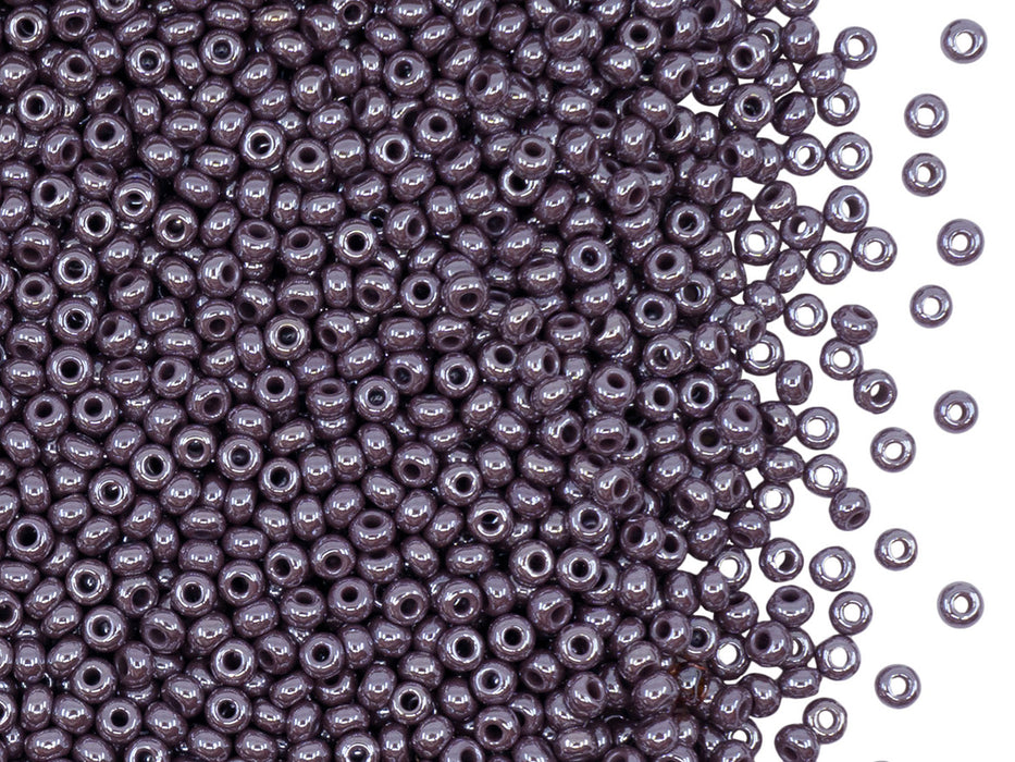 Rocailles Seed Beads 10/0, Opaque Lilac Luster, Czech Glass
