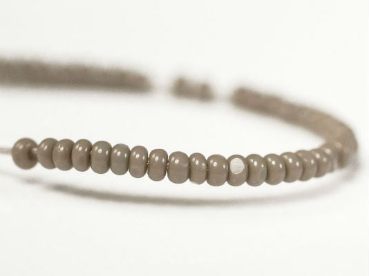 10 g 13/0 1-Cut Seed Beads Charlotte Preciosa Ornela, Gray Opaque, Czech Glass