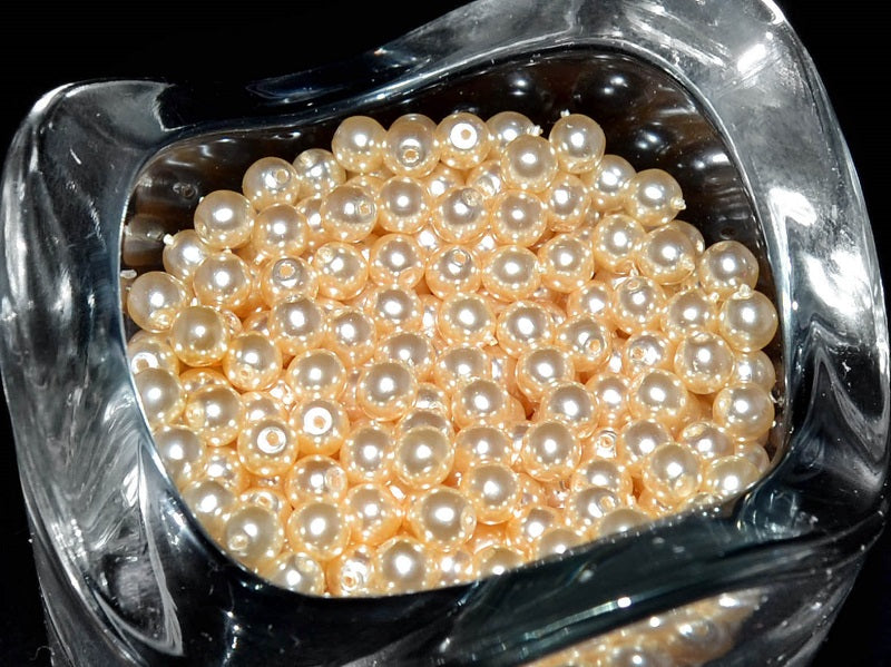 100 pcs Round Pearl Beads, 4mm, Beige Pearl, Czech Glass