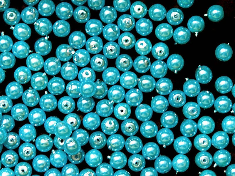 100 pcs Round Pearl Beads, 4mm, Pastel Turquoise, Czech Glass