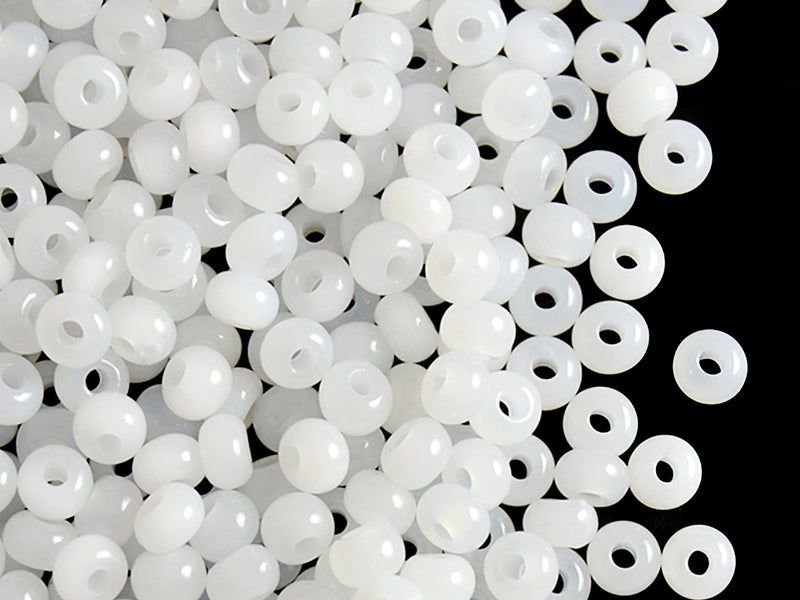 20 g 5/0 Seed Beads Preciosa Ornela, Alabaster White, Czech Glass