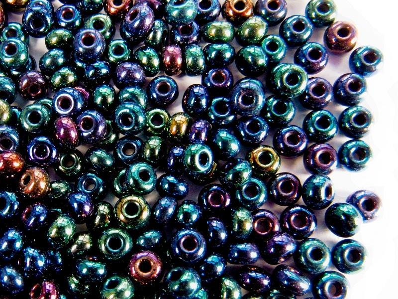 20 g 20 g Rocailles 6/0 Opaque Blue Iris Czech Glass 