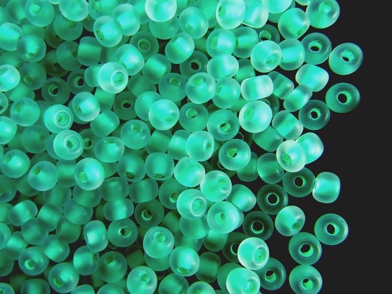 20 g 20 g Rocailles 6/0 Crystal Matte Green Lined Czech Glass Green