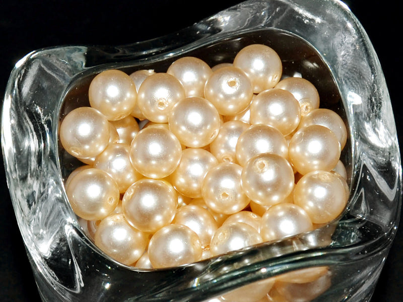 30 pcs Round Pearl Beads, 8mm, Beige Pearl, Czech Glass