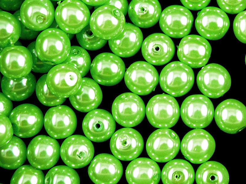 30 pcs Round Pearl Beads, 8mm, Pastel Green Pea , Czech Glass