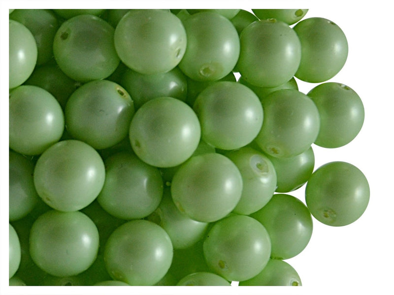 30 pcs Round Pearl Beads, 8mm, Baby Green Pastel, Czech Glass