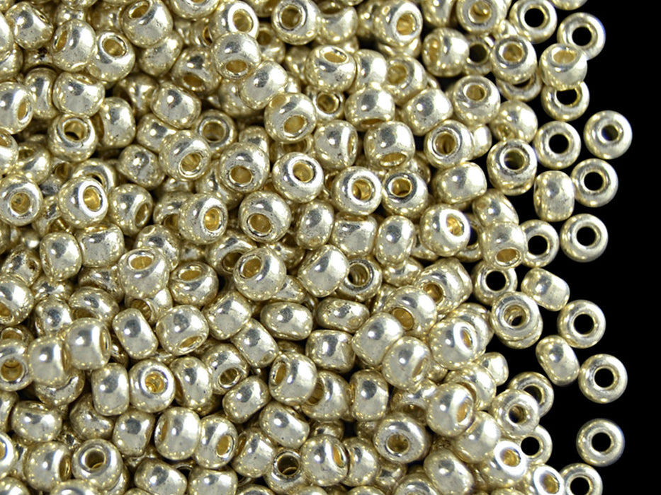 20 g 8/0 Seed Beads, Silver Metallic, Czech Glass