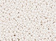 Rocailles 9/0 White Pearl Czech Glass White