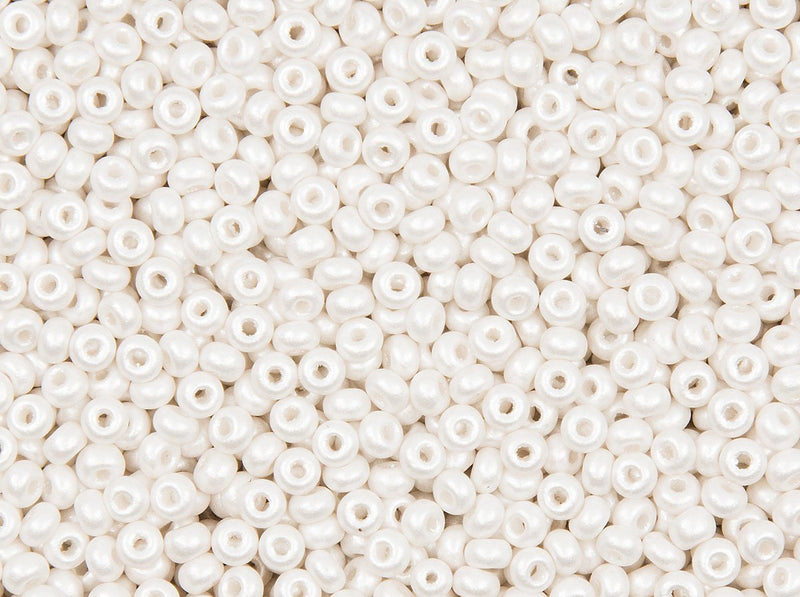 Rocailles 9/0 White Pearl Czech Glass White