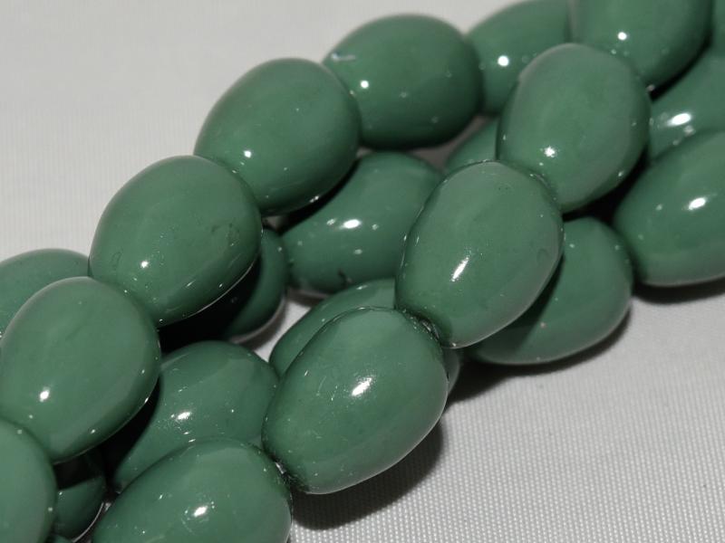 Glass drops 11x8 mm, Hartford Green, Czech Glass