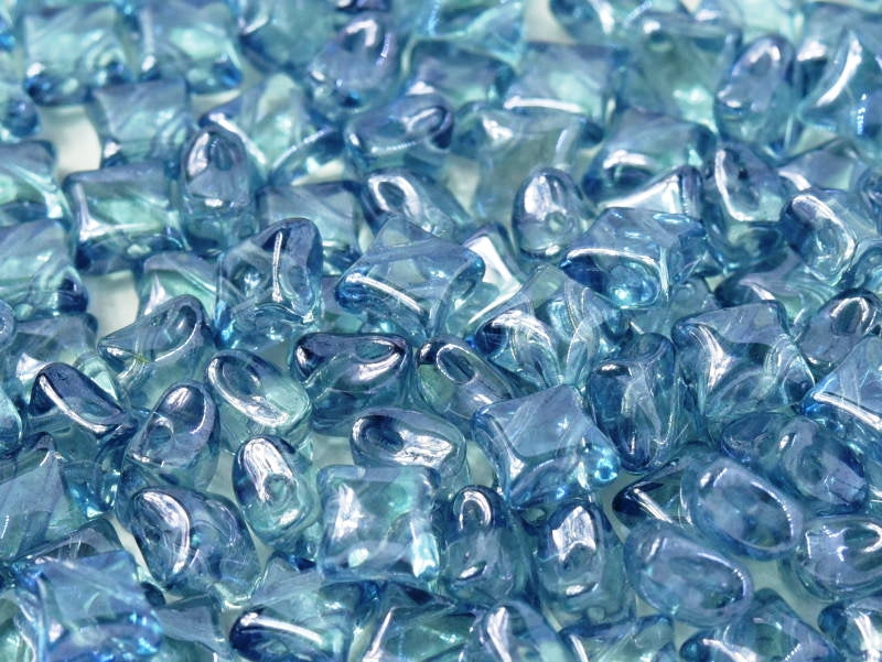 WibeDuo® Beads 8x8 mm, 2 Holes, Crystal Baby Blue Luster, Czech Glass
