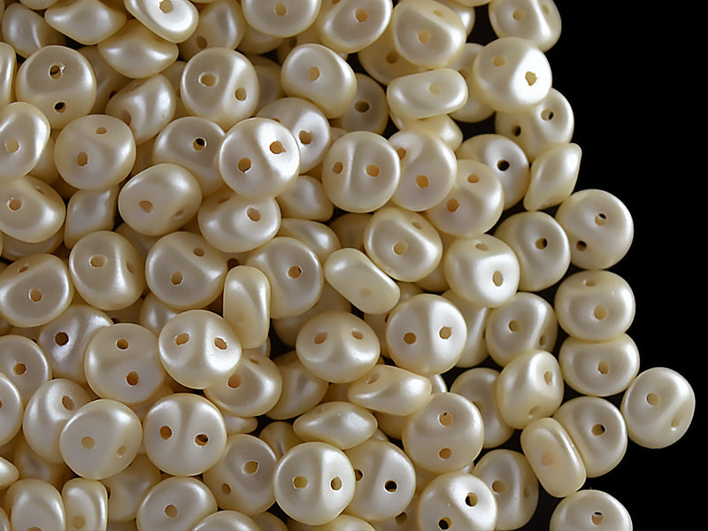 50 pcs 2-hole Es O® Beads ESTRELA, 5mm, Alabaster Pastel Cream, Czech Glass