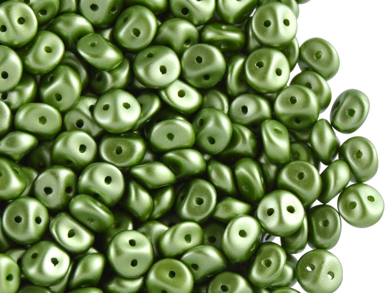 50 pcs 2-hole Es O® Beads ESTRELA, 5mm, Alabaster Pastel Olivine, Czech Glass