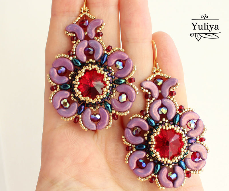 PDF Tutorial Garnet Flower Earrings