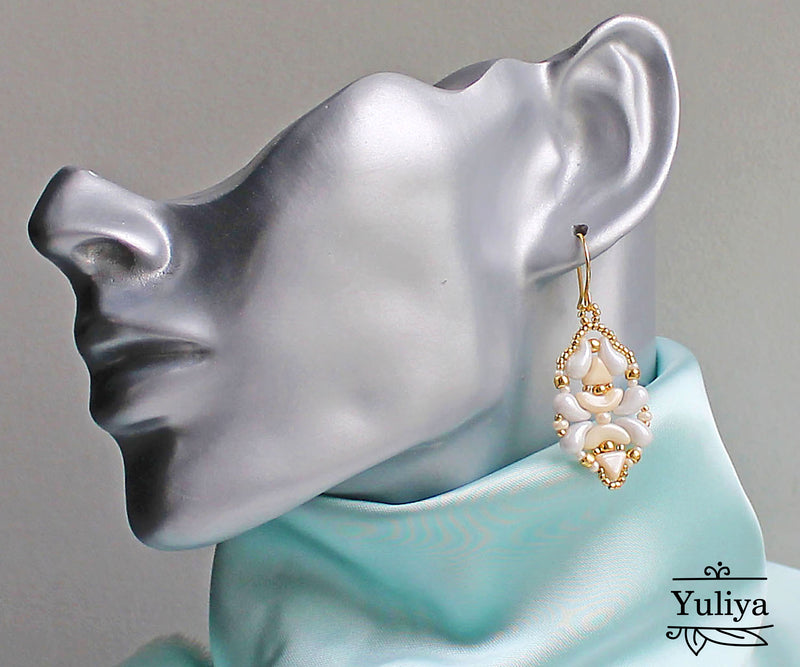 PDF Tutorial Beige Earrings