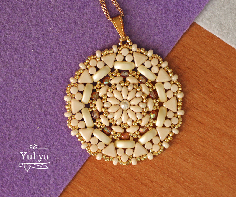 PDF Tutorial Pendant "India"