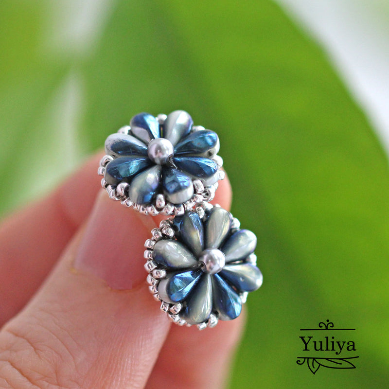 PDF Tutorial Daisy Stud Earrings