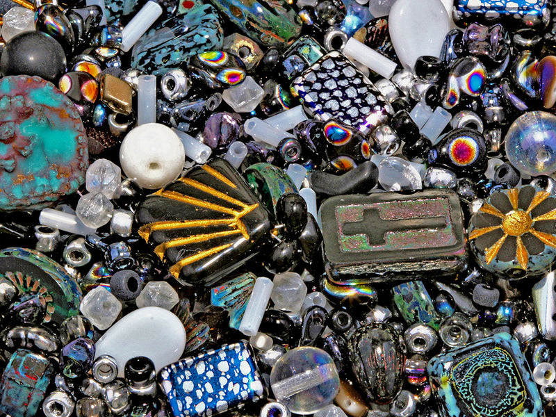 65 g (2,29 oz) Unique Mix of Czech Glass Beads for Jewelry Making, Beads & Bead assortments. Table Cut, Pressed Beads, Matubo, Rocailles et al. Mixed Shapes and Size, Composition Underground Treasure