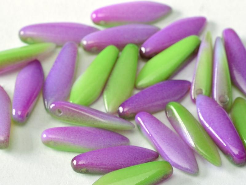 Dagger Beads 5x16 mm, Chalk White Funky Orchid, Czech Glass