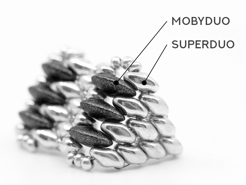 300 pcs MobyDuo® Beads, 3x8mm, 2-Hole, Czech Glass, Chalk White Lila Gold Luster