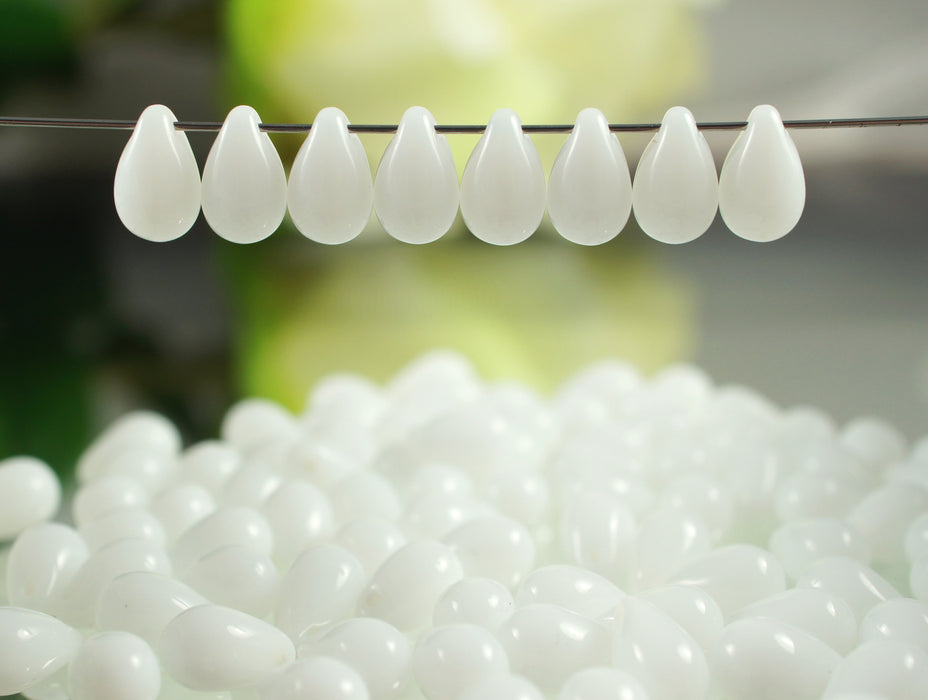 30 pcs Teardrop Glass Beads, 6x9mm, White Alabaster, Czech Glass